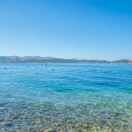 Albina Appartement *