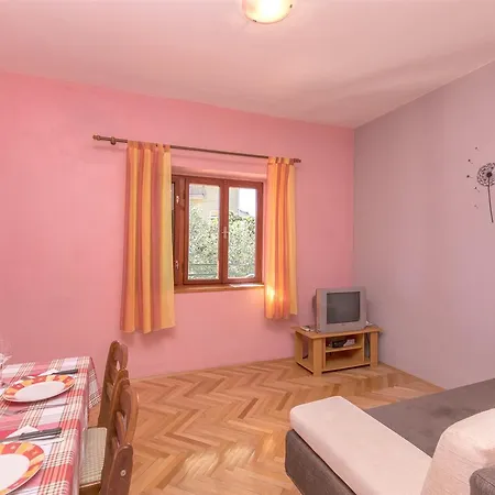 Appartement Albina *