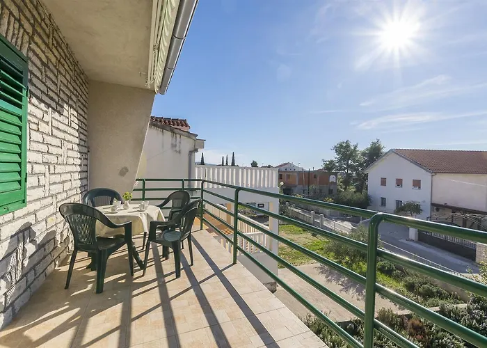 Albina * Brodarica (Sibenik-Knin)